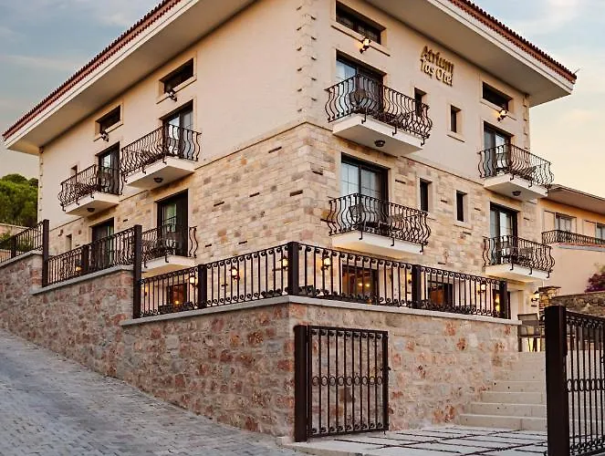 Hotel Atrium Tas Çeşme