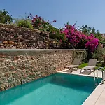 Atrium Taş Hotel Çeşme