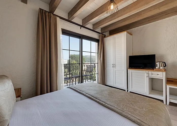 Atrium Tas Hotel Çeşme