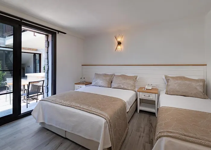 Hotel Atrium Tas Çeşme